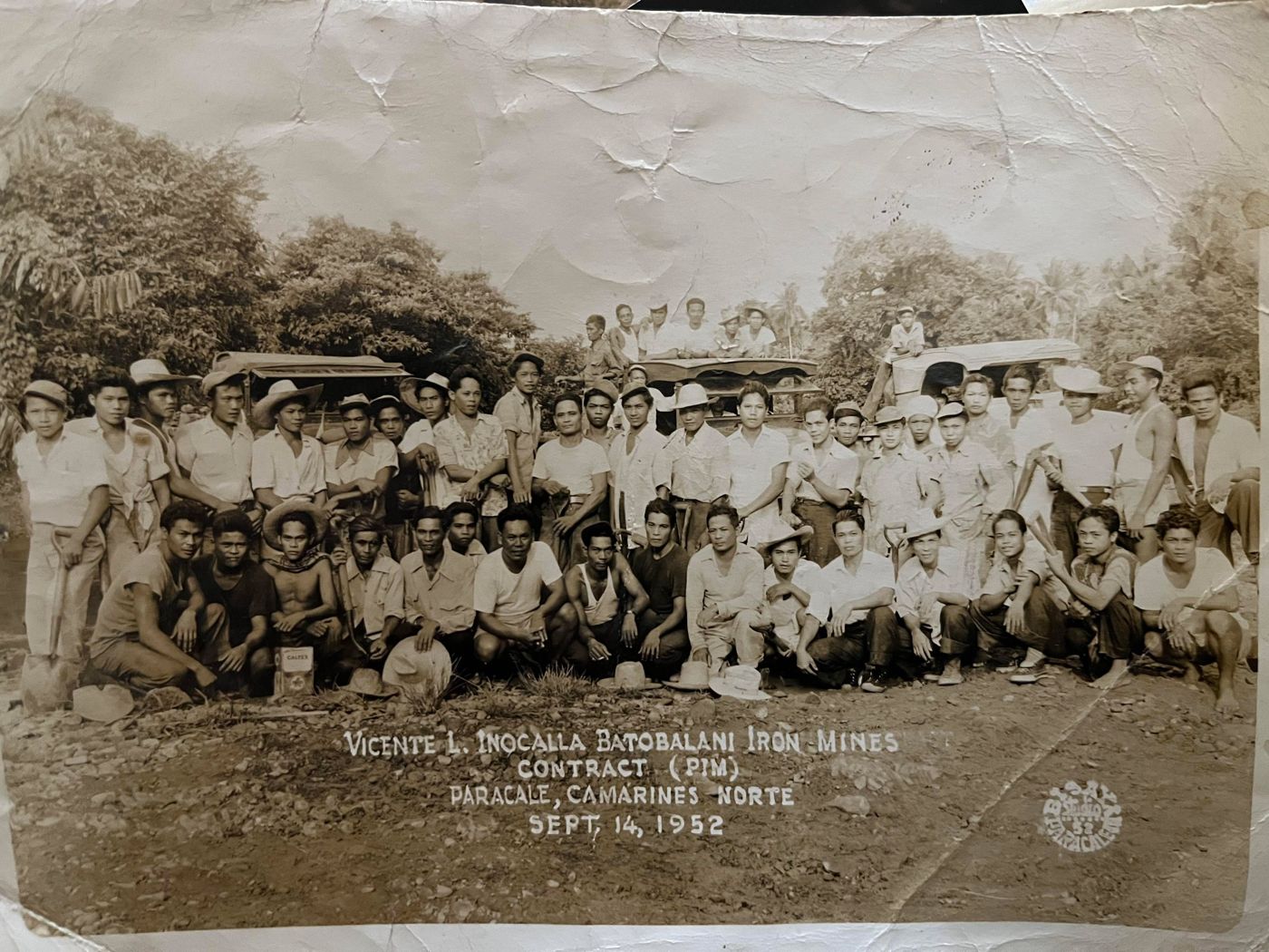 Mine crew of the Vicente L. Inocalla Batobalani iron mines contract, Paracale, 14 September 1952