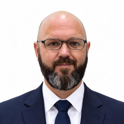 Portrait of Stephen Lloyd